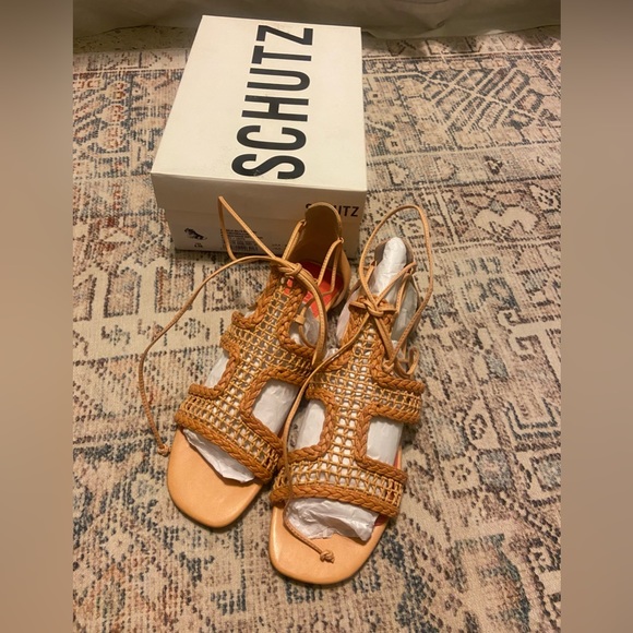 NIB Schutz lolite sandal in toasty - Picture 6 of 6